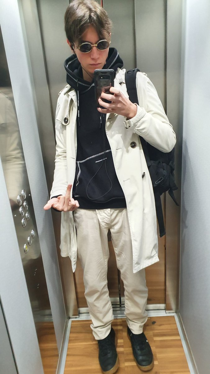 JakeMaster210's tweet image. Hello piggies, today I'm gonna get my girl out for a marvelous dinner.....send some tips and PAY for our dinner to make us both happy😘😈💰

#find #cashpig #humanATM