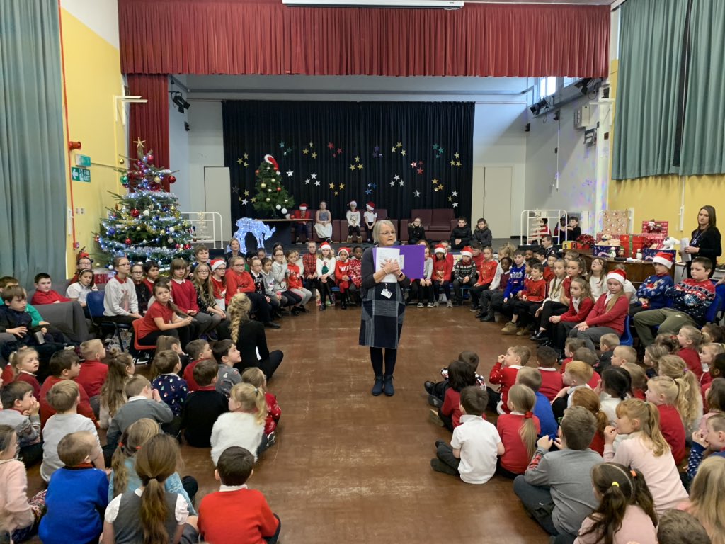 Well what a star struck morning as we continue our #Everyday is #Xmas month here <a href="/ParklandsLeeds/">Parklands Primary</a> . Today saw Y5/6 do a thought provoking show ‘Home for Christmas’ which looked at the work <a href="/Shelter/">Shelter</a> do at this time of year. We donated £100 after world class singing and acting.