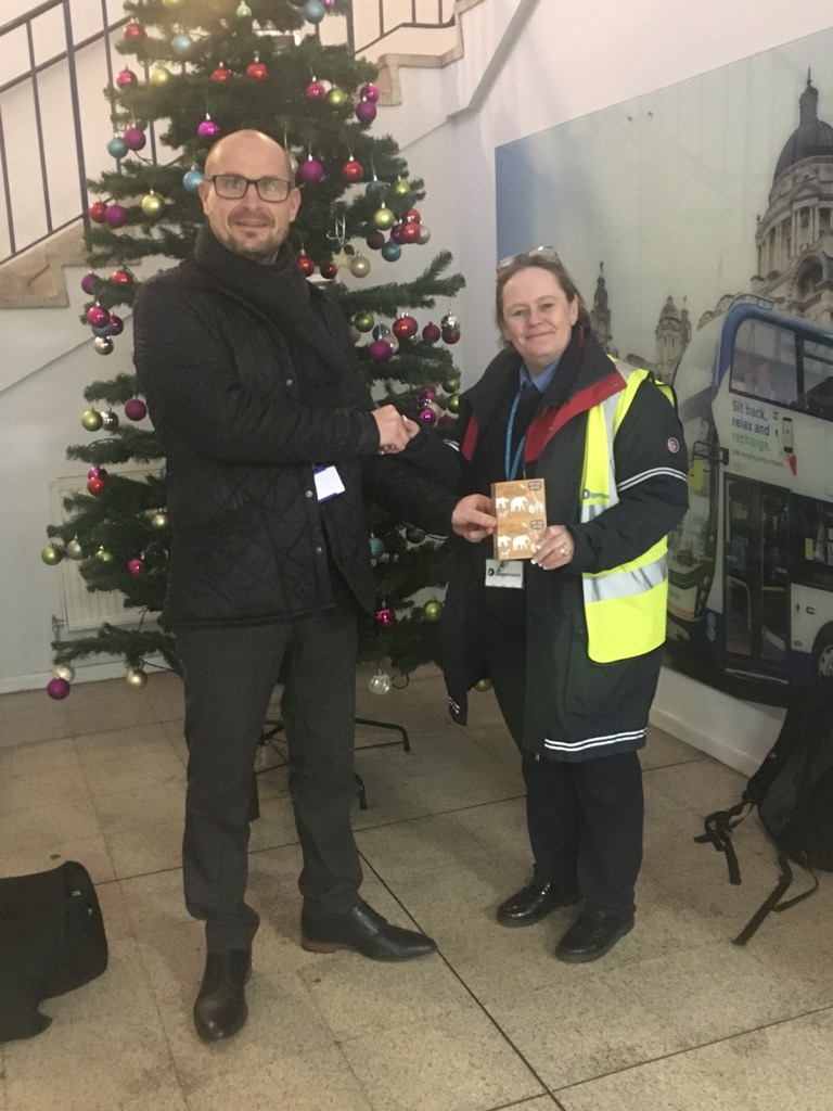simontramalloni's tweet photo. Well done to Irene for great customer service and going above and beyond. Enjoy @chesterzoo @StagecoachMCSL https://t.co/Z05lQxdjSx