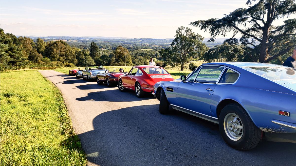 Webbs of Weybridge Classic Car Hire tweet media