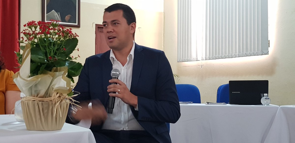 sooiufabc's tweet photo. Discurso de abertura do Diretor do Programa de Estágios do CIEE do ABC, o senhor Fabio Gaeta
#MONUEM #BDSP https://t.co/AdLbNlLEIC