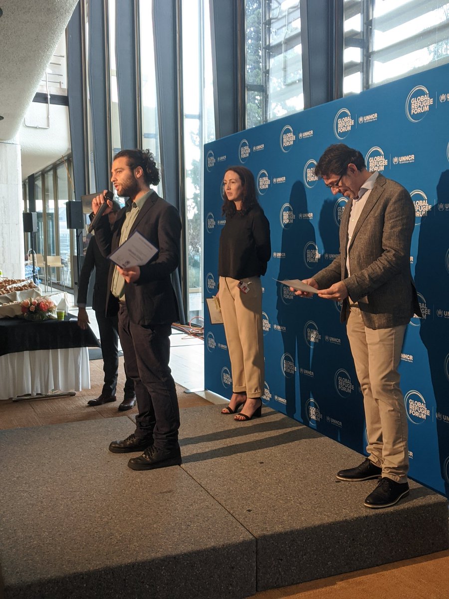 UNHCRPartners's tweet photo. Congratulations to our  #InnovationAward winners @XavierProj @vgwb_org and @Laboratorio53! ✨🏅👏 Great seeing our  #InnovationAward winners receive their certificates from  @FilippoGrandi at the Civil Society Breakfast during the first Global #RefugeeForum https://t.co/usO10nwB6k
