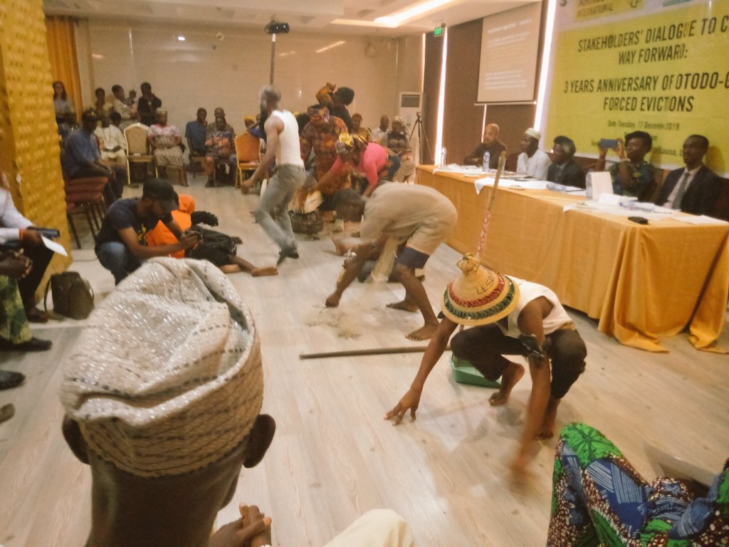NaijaFederation's tweet photo. Drama presentation of "Lord of the Slum" - a play by the Nigerian Federation theatre team telling the resilience of Otodogbame evictees. 
@justempower @amnesty
#Justice4Otodogbame 
#EndForcedEvictions 
#AntiFE https://t.co/uhaeOC0fmK