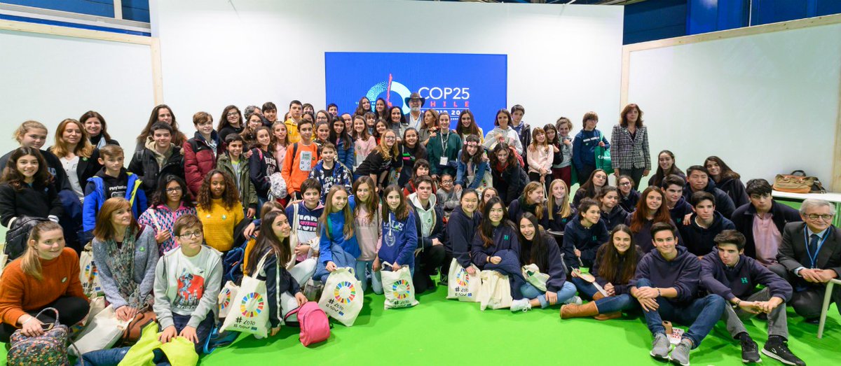 notas21es's tweet photo. Fundación Endesa amplía hasta el 20 de diciembre la convocatoria de los IV Premios de Ecoinnovación. 
Más info en  #Notas21
https://t.co/2C2cgXHOfZ https://t.co/ezpzHUi8Oj