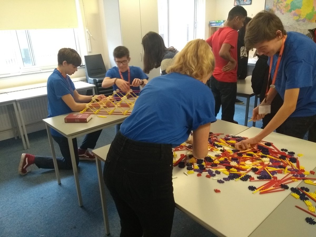 SGS_Computing's tweet image. Core values exercise complete! #skyscrapers @FLLUK @stem4sussex