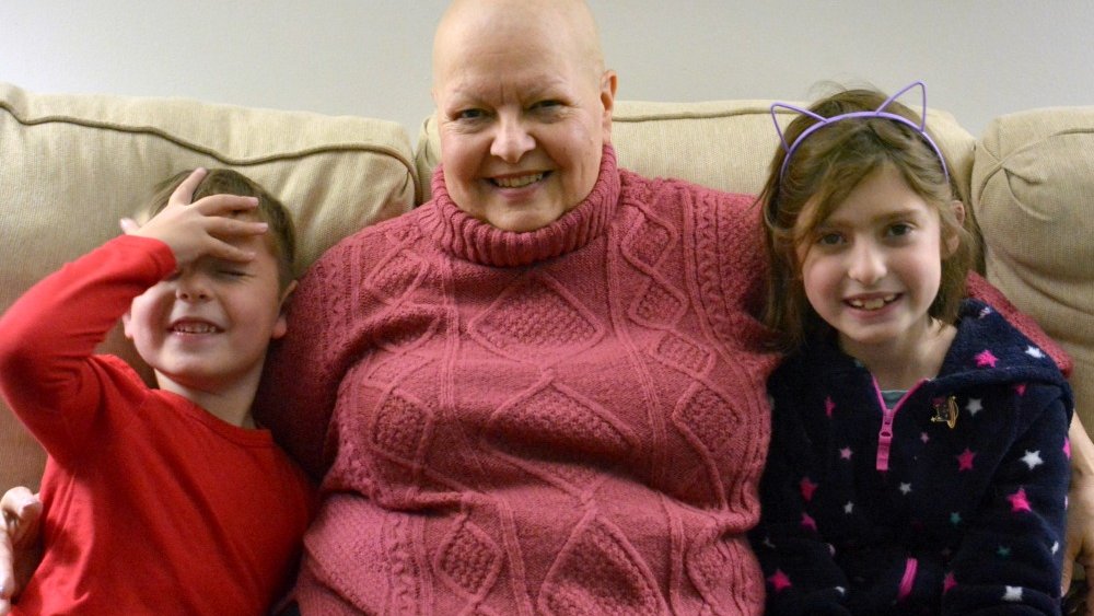 HappyHrProjects's tweet image. #ad We&apos;re keeping germs in check so the kids can see Grandma for the holidays. Want to get 25% your @Amwell visit? Use coupon code Amwell25! #GetWellWithAmwell