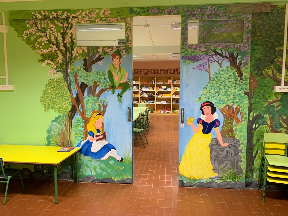 IN future tweet media