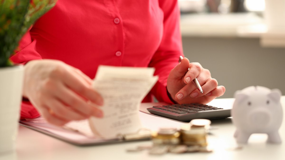 MoneySavingExp's tweet image. Getting a benefit payment over Christmas? You might be getting it early, so make sure to check these revised payment dates. And while you're there, why not do our 10-minute benefit check to make sure you're getting what you're entitled to 👇

bit.ly/36HI9od