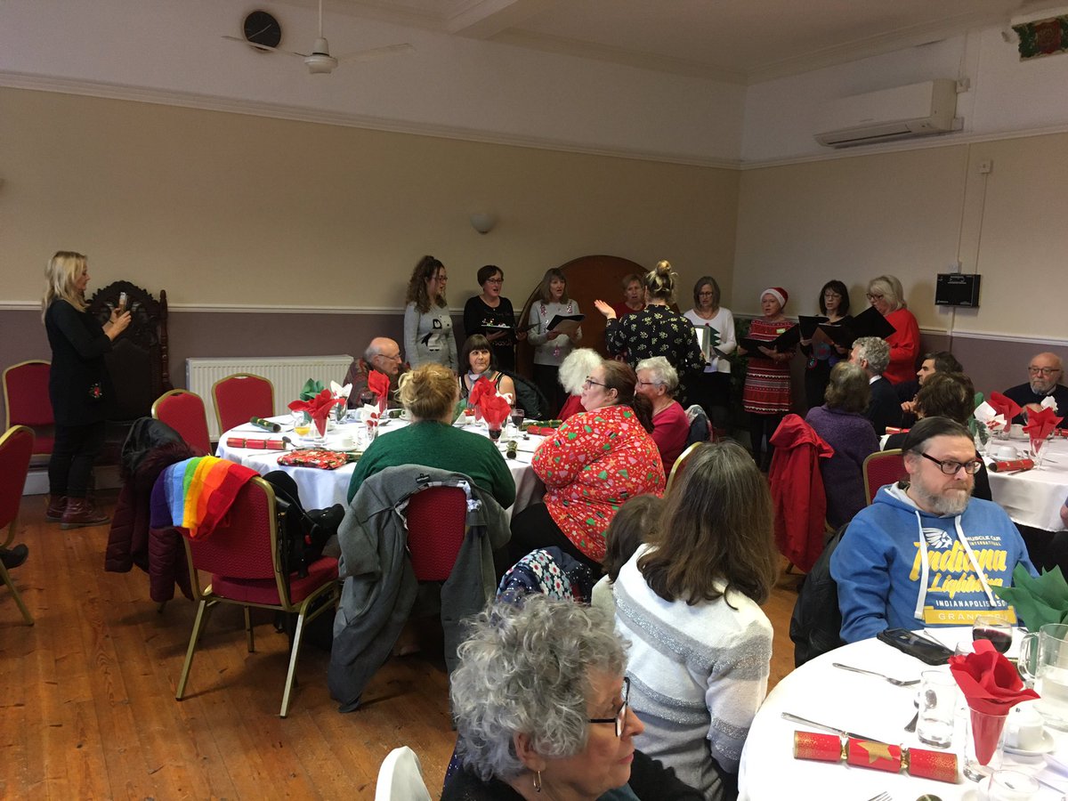 activein_touch's tweet image. #Frome community come together to give a great Xmas party to those needing to connect with others.  TY to @FromeHall @AsdaCommunity &amp;amp; @BusyBeesFrome all who made it a memorable event