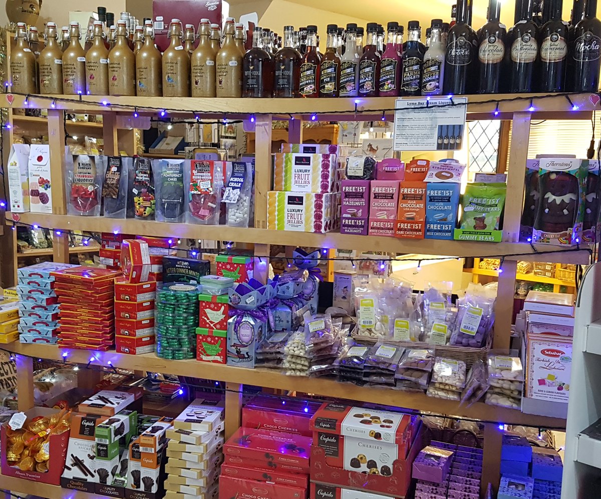 Perryhillfood's tweet photo. Lots of Xmas goodies still in stock.
https://t.co/KLKjLuvh2J https://t.co/VYXi4XB8Fc