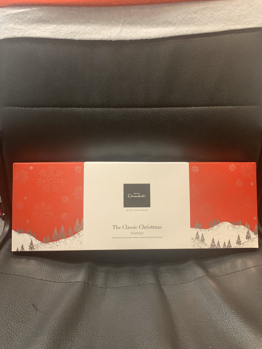 DeeBossTalent's tweet photo. Thank you Maddie & Abi for our lovely Christmas Gift #TeamDB #Actor #Christmas #Gift #GratefulAgent @maddygdaly @ConnieDeeBoss @RosieDeeBoss https://t.co/emPqEqViGz