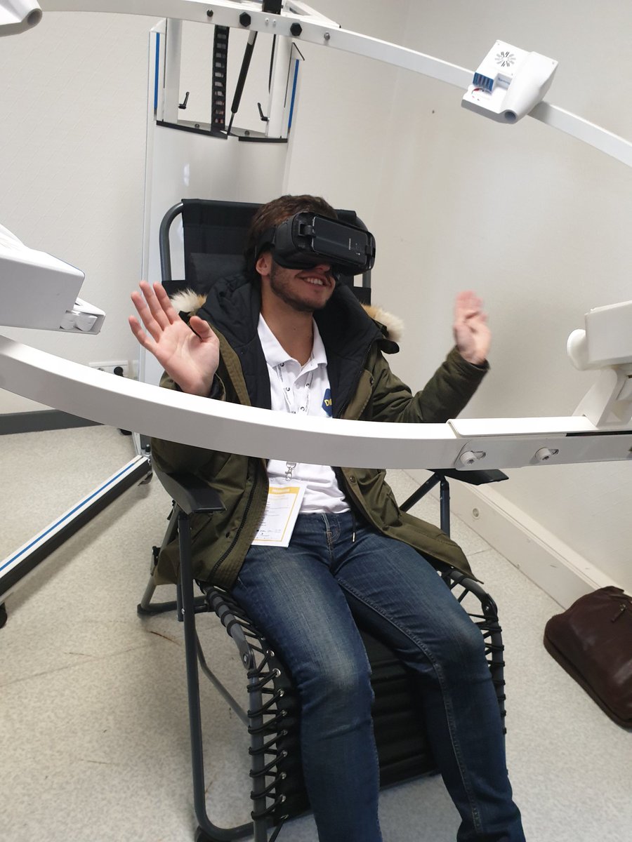 <a href="/Quentinmhx/">Quentin</a> découvre <a href="/VirtySens/">VirtySens</a> #virtysens #VR
