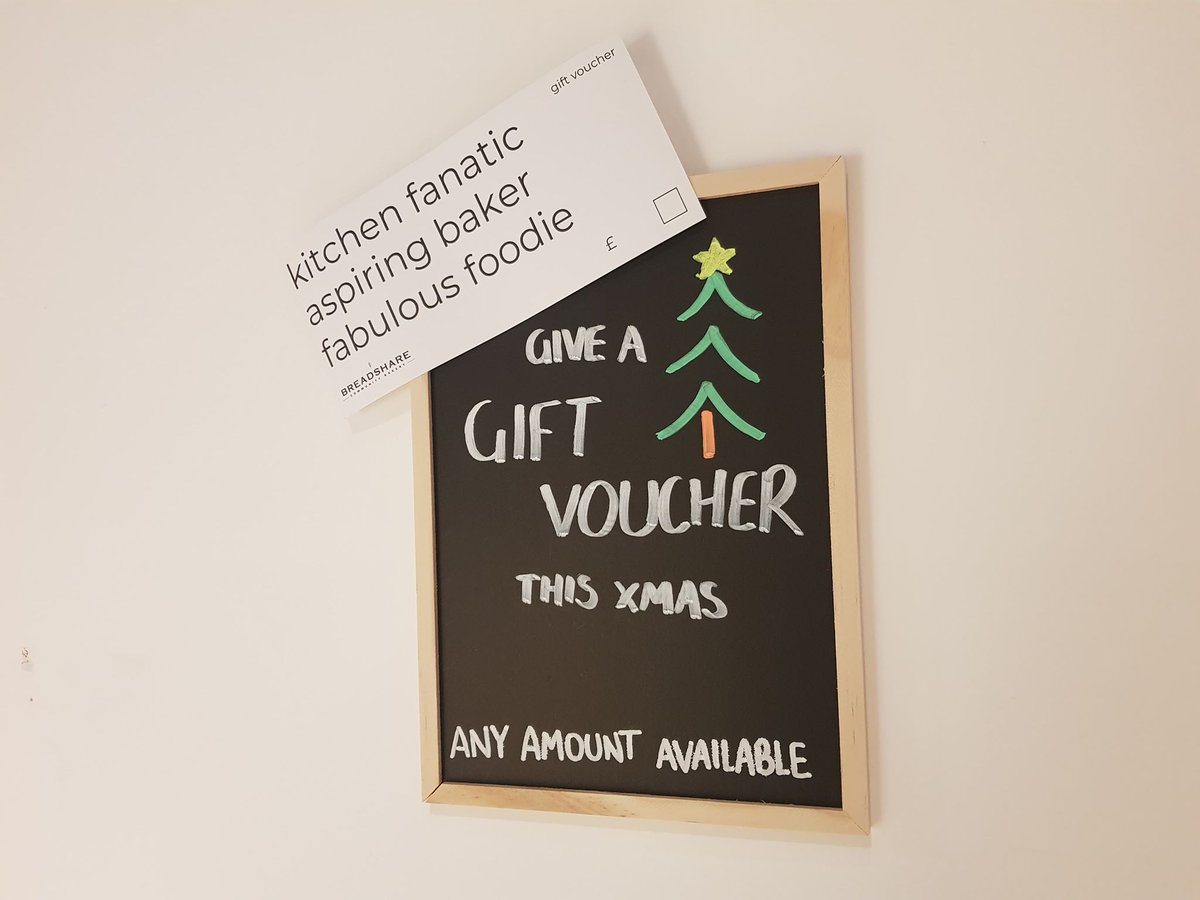 breadshare's tweet photo. ✨SUPPORTING LOCAL THIS CHRISTMAS✨
Despite #AlexBakes fabulous location, we're a bit hidden! Along with our neighbours @oneworldshop #CornerstoneBookshop &amp; #CornerstoneCafe, we provide a quiet, friendly and independent retreat from the hustle &amp; bustle of Princes St ❤ #gifts https://t.co/Z1UjhQyGQQ
