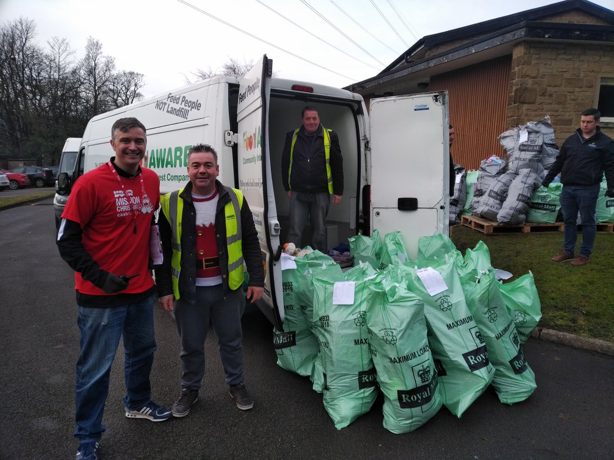 FoodAWARE's tweet photo. Huge thks @HallamCash4Kids #MissionChristmas for all these toys for #southyorkshire community projects supporting local families less fortunate -

@MexboroFoodbank @tmfoodbank
@MaltbyFoodbank

@MyDoncaster
#Mexborough &amp; #Denaby Family Hubs
&amp; more!

#Community #Christmas # https://t.co/ptoJ5PqRgM