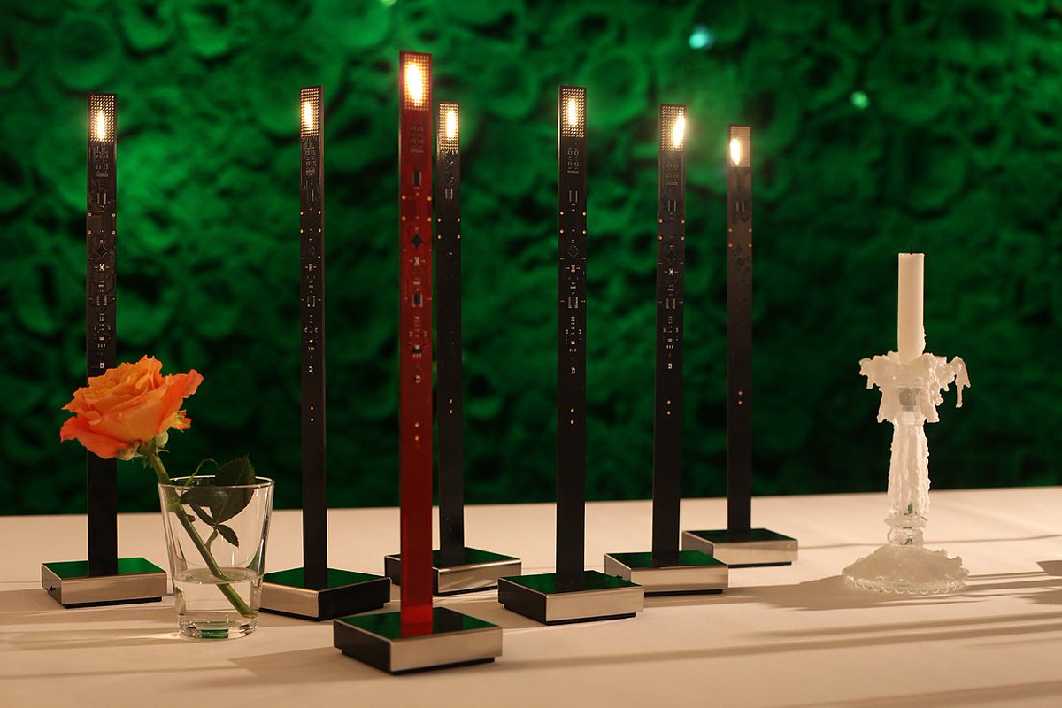 #Design #Christmas: Moritz Waldemeyer’s #Flame collection for Ingo Maurer uses LED technology to recreate the ancient, simple yet infinitely complex allure of a candle flame. 
Discover more eclectic candle-designs on Archipanic.com
Photo by Tom Vack and Team.