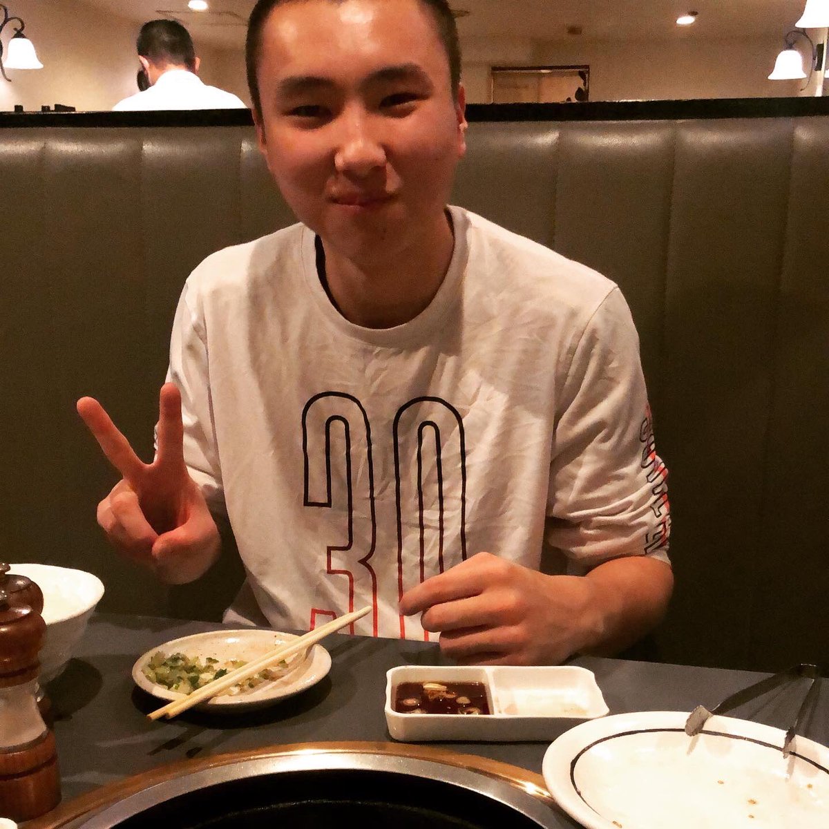 sosotakei's tweet photo. この選手知ってるかい！？
バスケ界の至宝やで！！
富永啓生選手！！
アメリカ留学中の18歳！！
いつか日本のステフィン・カリーになるとみている！！！
NBAドラフトかかるの楽しみに待つ！！がんばれ！！ https://t.co/dvplr7fEjv
