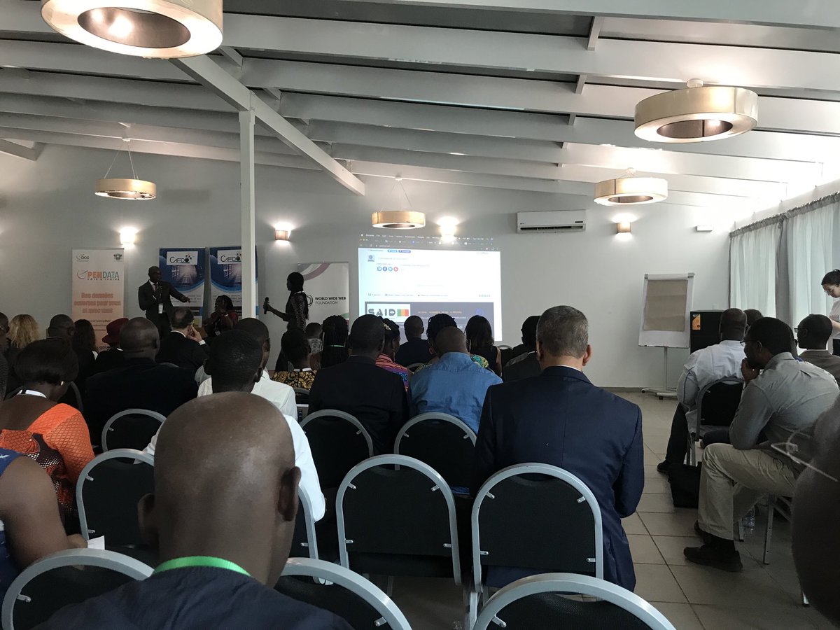 #CAFDO2019 ⁦<a href="/Honorable_Nath/">Nathalie SIDIBE🇲🇱❤✊💪</a>⁩ présente le projet #SAID #MALI