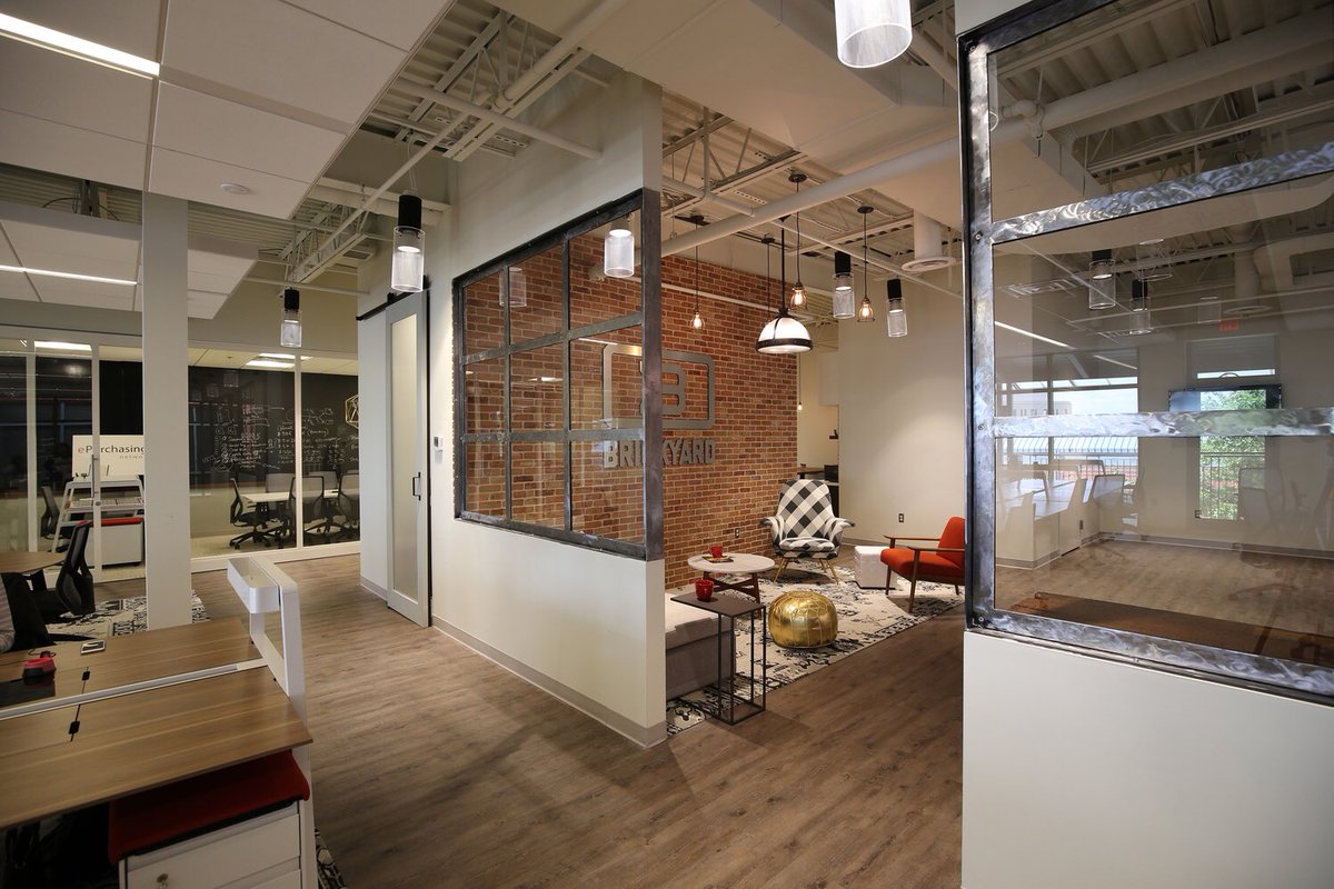dbiarchitects's tweet image. Contrasting #ToneAndTexture adds to interest of #DynamicSpaces. #DBI creates #VisuallyInteresting #workspace that drive #creativity and #productivity. #workplace #workplacedesign #Architects #InteriorDesign #PropertyManagement #CommercialRealEstate #CommercialRealEstateBroker