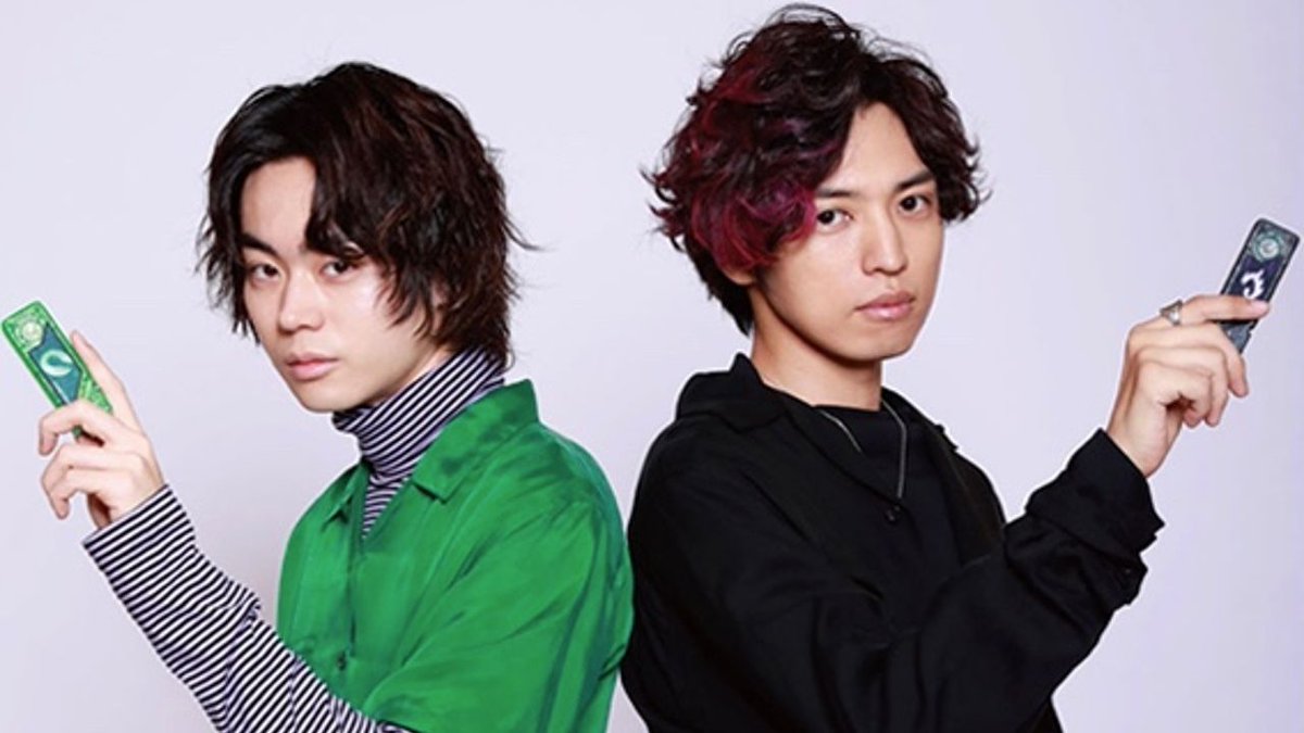 KING30919404's tweet photo. 仮面ライダーが終わって現場以外の所でこうやって集まるのはファンとしては嬉しいよね。
今でも仲がいいってことが分かる。
#平成仮面ライダー https://t.co/PzcQ8iq25Y