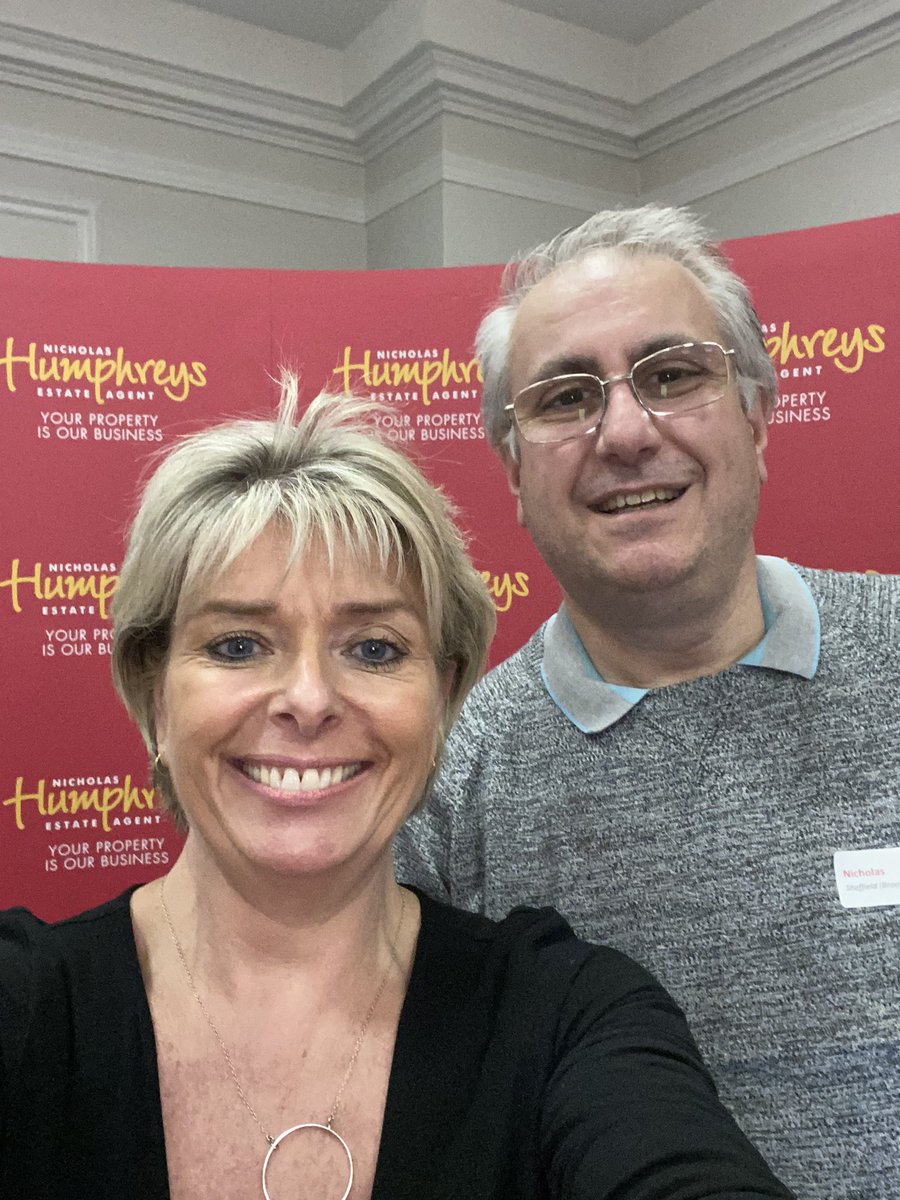 Having a Wonderful conversation with NICHOLAS <a href="/NHSheffieldWest/">SheffieldWest</a> about social media and #businessispersonal