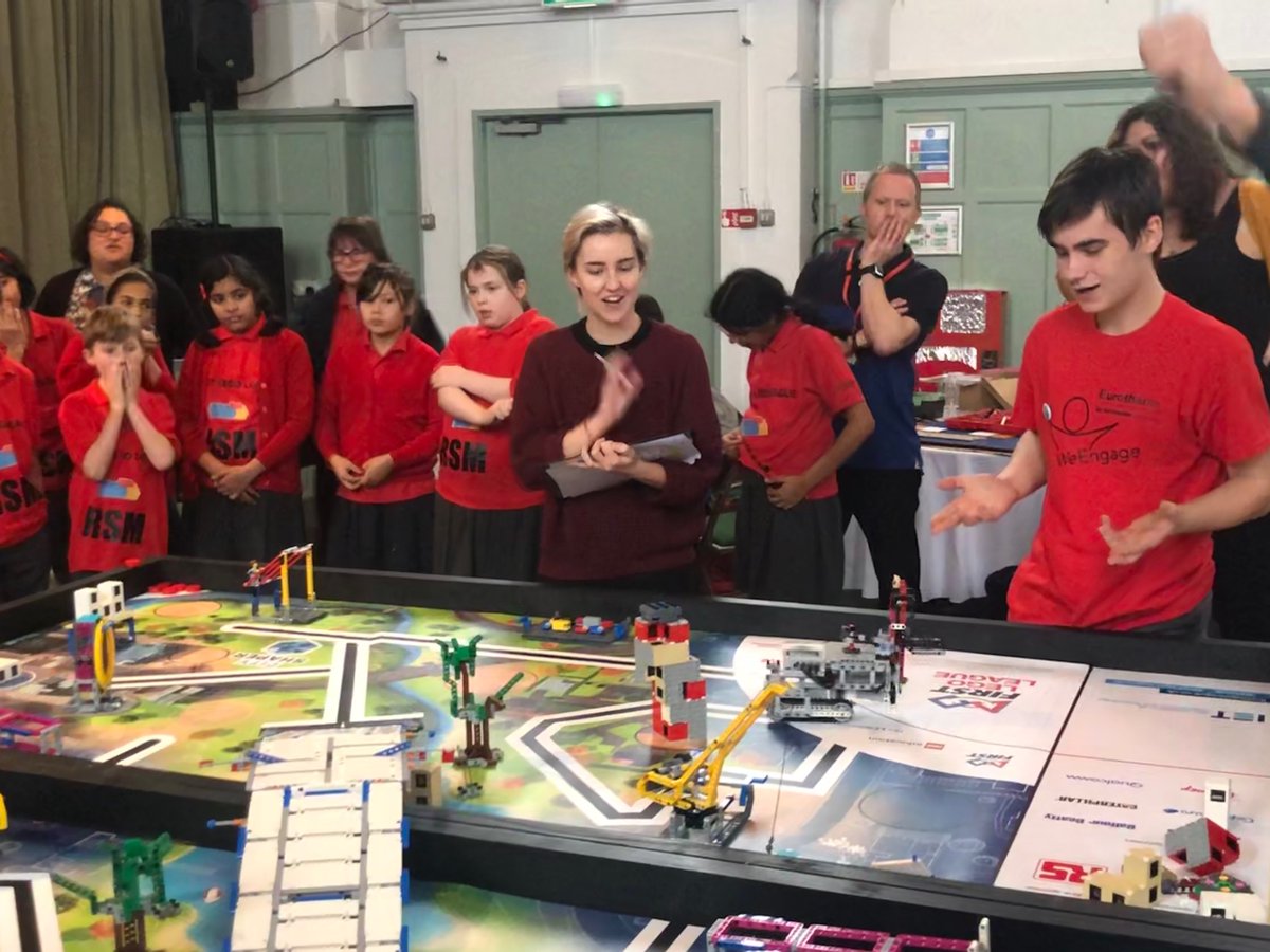 SGS_Computing's tweet image. #RoundTwo Team Skyline VS St Lawrence 🛎