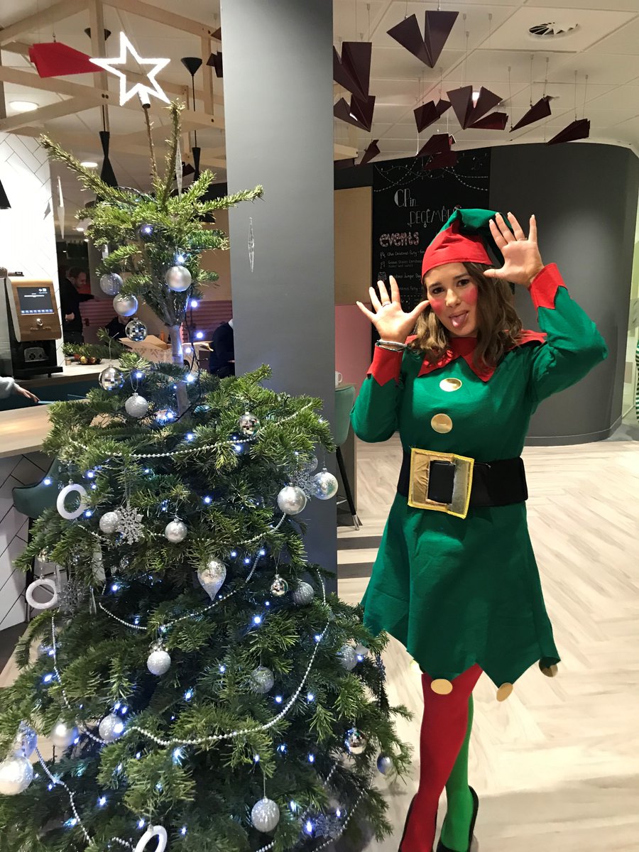 Cooper_Parry's tweet image. SANTA CLAUS IS COMING... TO CP! 🎅✨
55 little people. 2 elves. An indoor snowball fight. And countless of magical memories.🎁⛄
Here's to a wonderful Christmas! 🎄
#CHRISTMAS #MAKELIFECOUNT #TUESDAYTHOUGHTS
