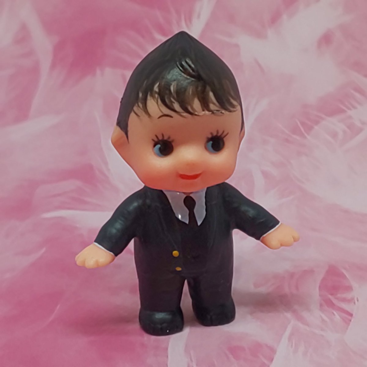 hisayoshi935aoi's tweet photo. 「おっさんずラブin the sky��キューピー 怜二
#おっさんずラブ
#おっさんずラブinthesky
#コスプレキューピー #ペイントキューピー #COS_QP #PAINT_QP #キューピー職人 #暇ならちょっと俺の作ったもの見てくれ https://t.co/d3S1Y7XD2I