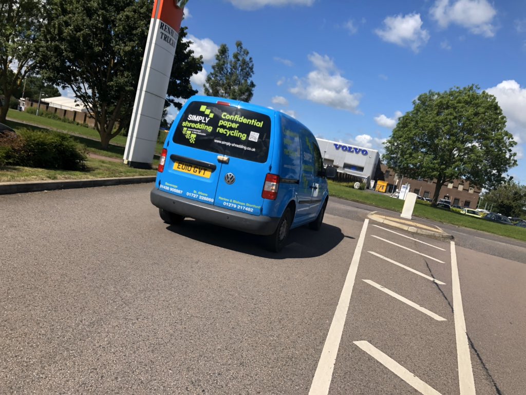 ShreddingSt's tweet photo. https://t.co/yh5L9rnxxp.     Enquiries@simplyshredding-Stalbans.co.uk.     Secure document shredding services provided to #Stevenage #StAlbans #Harlow #BishopsStortford  #SecureShredding https://t.co/lwcH2ou4nH