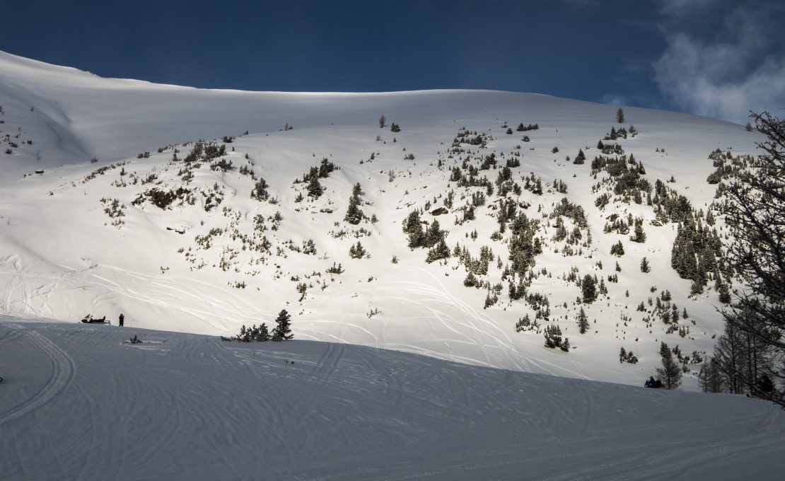 TourismGolden's tweet photo. Embrace winter along B.C.'s Powder Highway
https://t.co/MIGg3Fpjj7 via @TheTorontoSun
#GoldenBC #GoldenRules #SkiBC #ThePowderHighway @HelloBC @PowderMatt @KickingHorseMtn https://t.co/eX3SLQfgrD