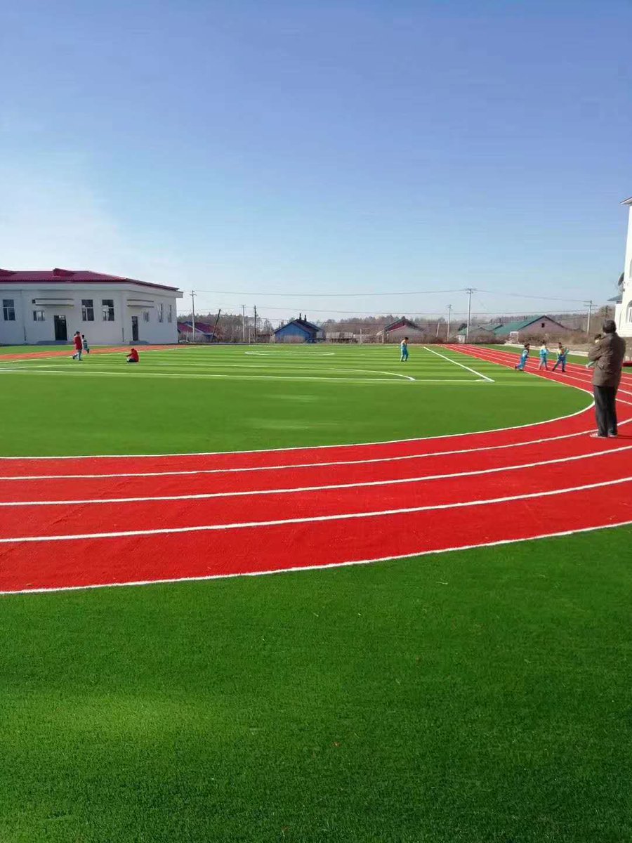 hsesurface's tweet photo. Artificial sports field, go running! #artificialgrass #artificialturfgrass #turfgrass #turf #turffactorydirect #turfmanufacturer #turfmanufacturing #turffootball #artificialturf #grassproduction #grasscarpet #grasscourt #sportsfield #sportflooring #syntheticsurface https://t.co/kyoiuvnMYt