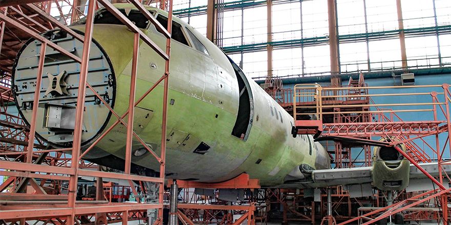 «Авиастар-СП» изготовил первые панели фюзеляжа для Ил-114-300 | Авиация России aviation21.ru/aviastar-sp-iz…