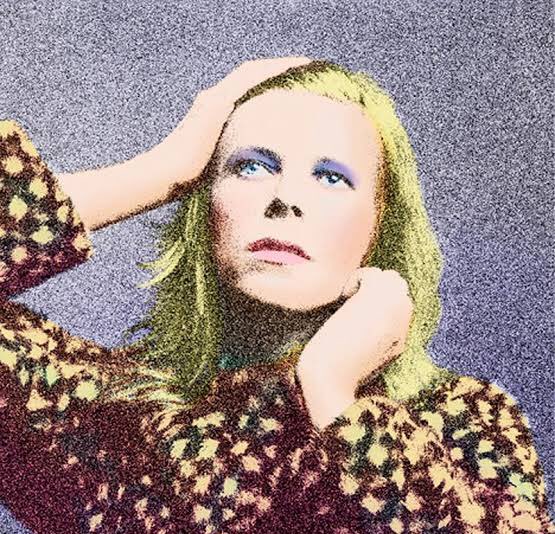 Happy birthday to David Bowie s Hunky Dory which was released on this day in 1971 
