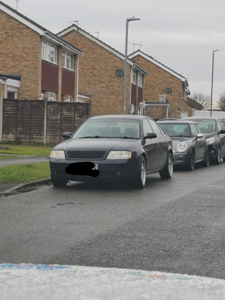 tvprp's tweet photo. Vehicle seized for having no insurance in Aylesbury. He believed he had temporary cover having just brought the car. Enquiries with the garage and ANPR painted a different picture. He also forgot I stopped for the same offence 2 months ago! #P7280 #nicetry https://t.co/ojg0aiLLtn