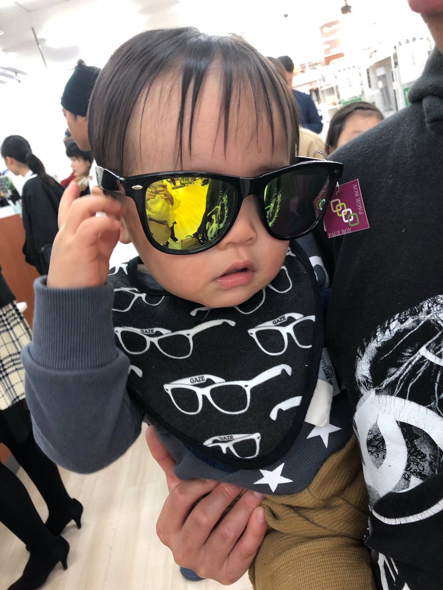 0314_VIP_'s tweet photo. 久々ツイート

前のツイートが5月ごろ。
ミニポルシェに乗る蒼叶から比べてもだいぶ成長した👏
来���の2月には次男が産まれてくるから兄貴としてよろしく😜

井上一家 3150💪😎 https://t.co/aMVMBshZit