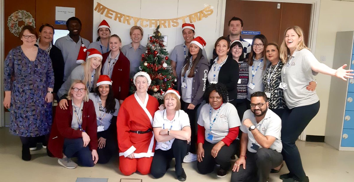 EalingPartners's tweet photo. Wonderful to see retired Service Manager Penelope Johnson 🎅 #NotSoSecretSanta popping into our #MaximisingIndependence Rehabilitation Team base at Ealing Hospital today! @CNWLNHS @westlondonnhs @k_a_murray @ClaireEves2 https://t.co/CC0hfyIj90
