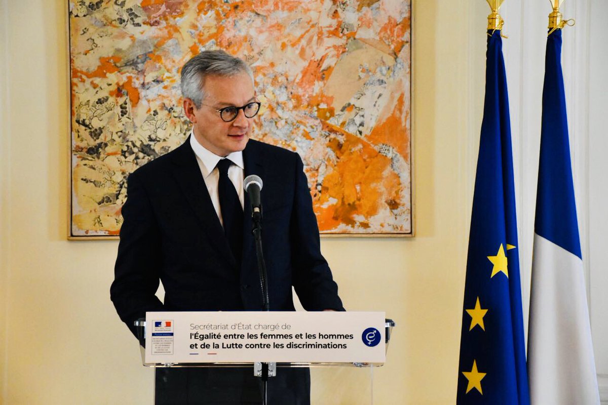 « On ne naît pas féministe, on le devient ! » lance  @BrunoLeMaire qui défend des mesures fortes et courageuses pour la place des femmes dans l’économie  #FemmesEco