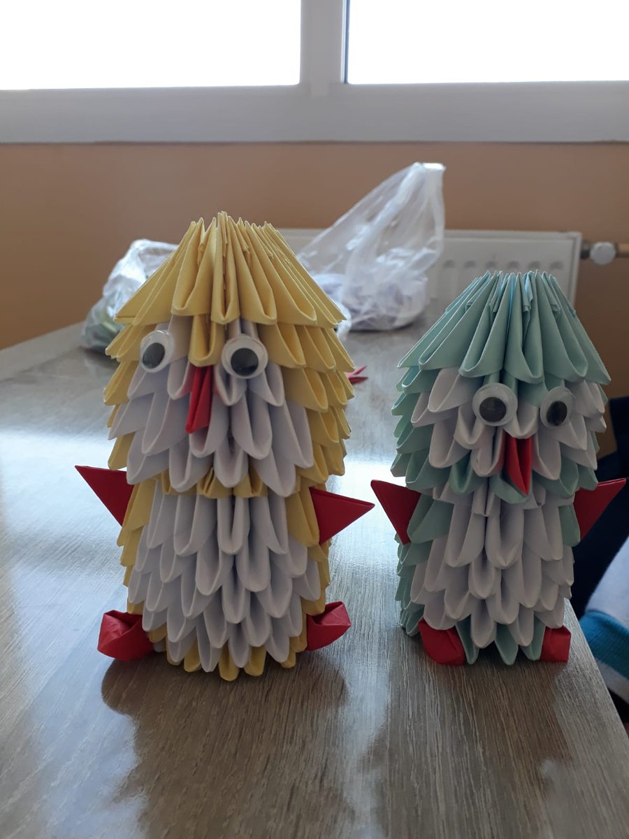 SeydikemerAtat1's tweet photo. Bu günlük bu kadar.
#Origami
#cintar 
#mantar https://t.co/dSce41r9og