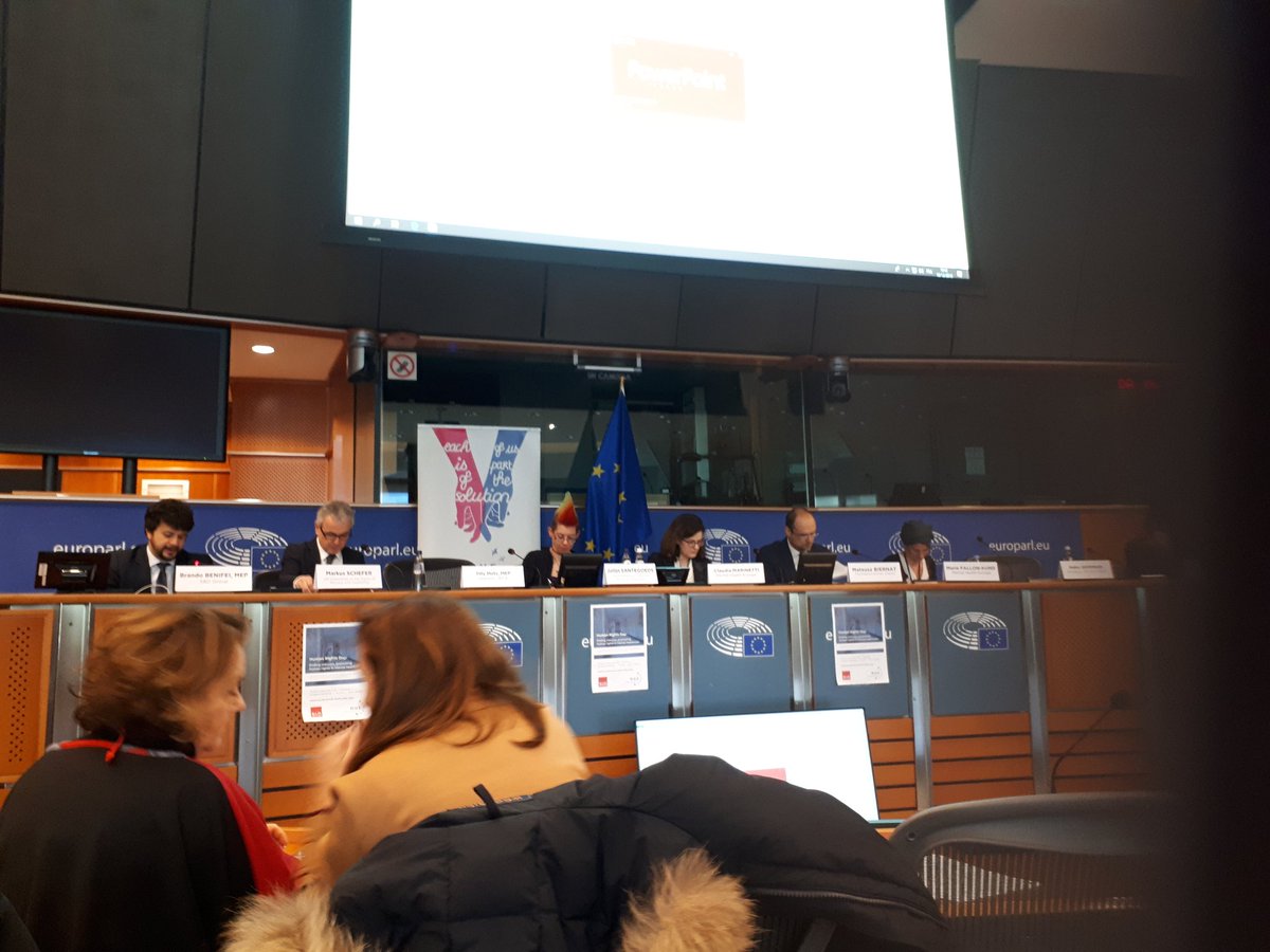 Sandra Vos op de Human Rights Day in het Europees Parlement: de High Intensive Care unit in Breburg, een inspirerende praktijk die in België, binnen de hervorming GGZ, wordt geïmplementeerd. #mhe @ZorgnetIcuro #reform107 <a href="/PedroFacon/">Pedro Facon</a>