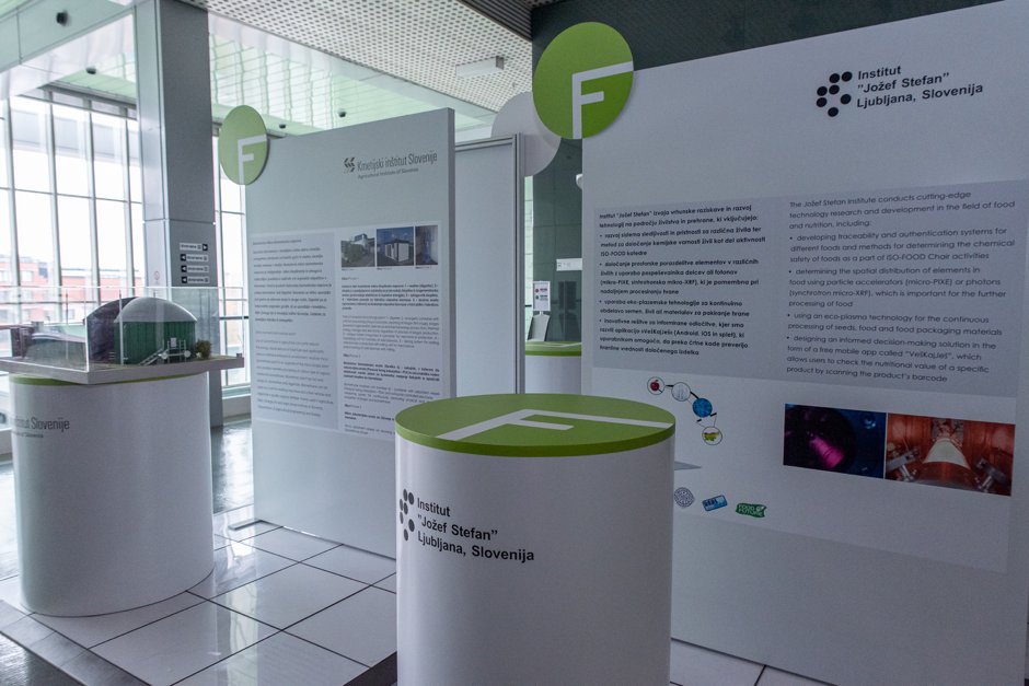 The activities related to food research performed at Jožef Stefan Institute including ISO-FOOD are presented at the FUTURE FOOD exhibition opened until January 10 at the Chamber of Commerce and Industry of Slovenia.
