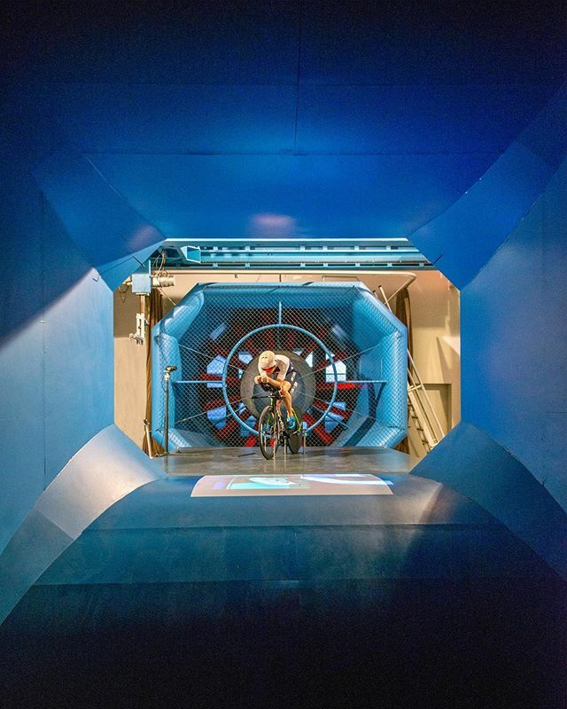 DavidMcNameetri's tweet photo. Think aero thoughts. Find ‘free’ watts and get a position you can hold. Wind tunnel 101 📸 @photomichaelriehle #timetrialtuesday #throwback #windtunnel #bike #cervelo #aero #cycling #flatoutfast https://t.co/zTfP0q3UnN https://t.co/D4KxioIsCu