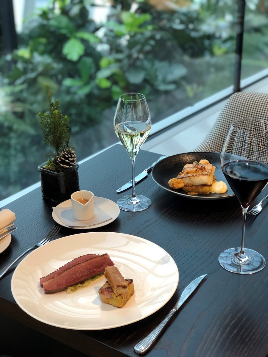 Have you tried our new festive dishes? A personal favourite of ours is pictured below - Yorkshire Goose with Truffle Potato Cake, Granola, Hispi Cabbage and Chestnut velouté. Visit our website to book a table to indulge in our seasonal masterpieces.