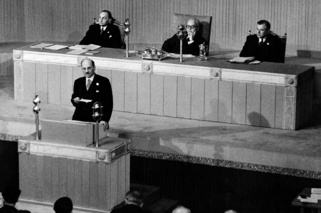 #OTD 1948. The UN adopts the Universal Declaration of Human Rights: 'All human beings are born with equal and inalienable rights and fundamental freedoms.'

The Attlee government had supported its creation #HumanRightsDay