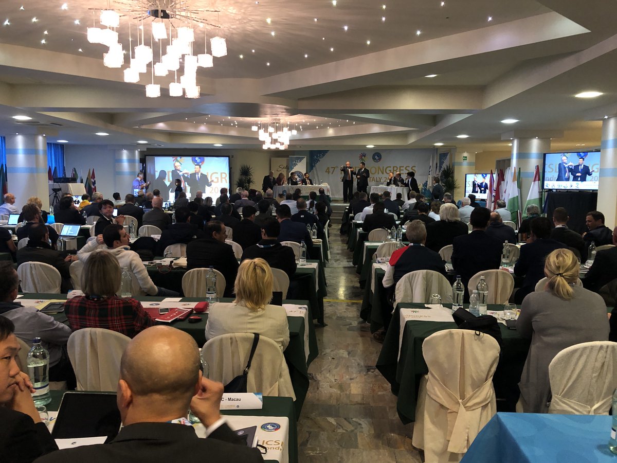 2019Italy's tweet photo. Great success for the 47th ICSD congress held in Sondrio with special thanks to FSSI for having organized an important event such as the Winter Deaflympics in a short time. https://t.co/mm9QECj8mj #2019deaflympics 
#deaf #italy #winterdeaflympics #valchiavennavaltellina https://t.co/NnMrONf1JZ