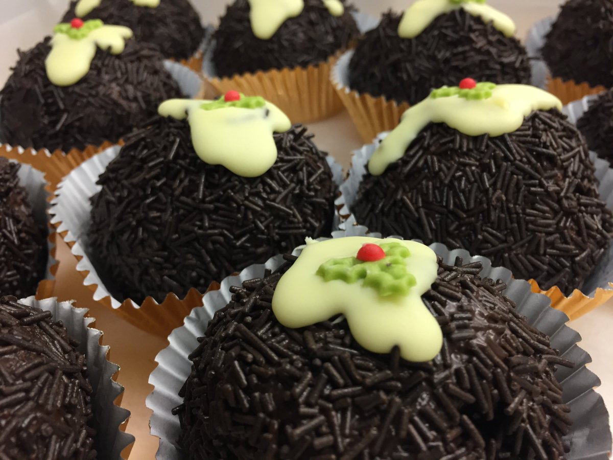 A favourite with our customers and staff alike. Made to our traditional recipe handed down through 4 generations.

#ChristmasmadeatWarings