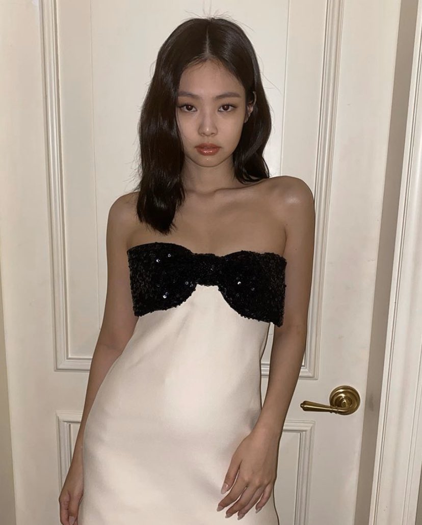 aneko04's tweet photo. Miss Kim Jennie https://t.co/a0Xsf0TuCk