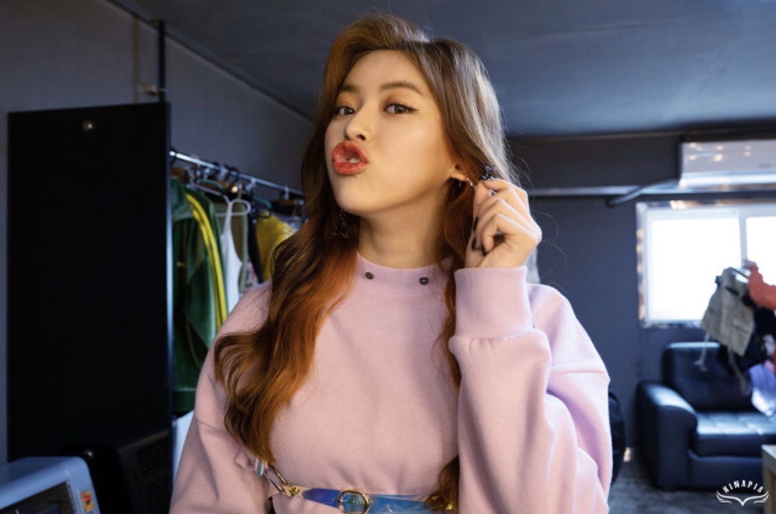 HINAPIAGALLERY's tweet photo. bada fancafe updates ❤️♥️ https://t.co/OcjZBbzlIC