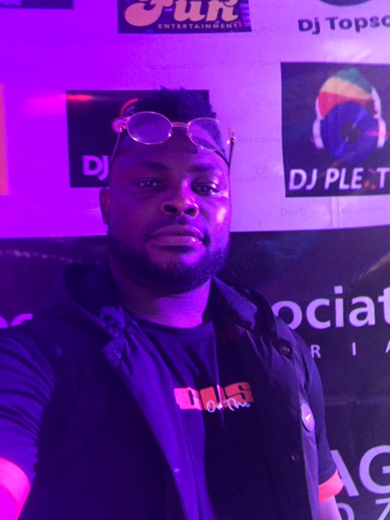 accordofficial's tweet photo. Keep it rolling,for at every move u make,you are a step closer. #God1st #StayFocus #Work&amp;Pray #Django #DjsNight #Ikotunigandozone @bankbukevents https://t.co/LrqNcuXtqt