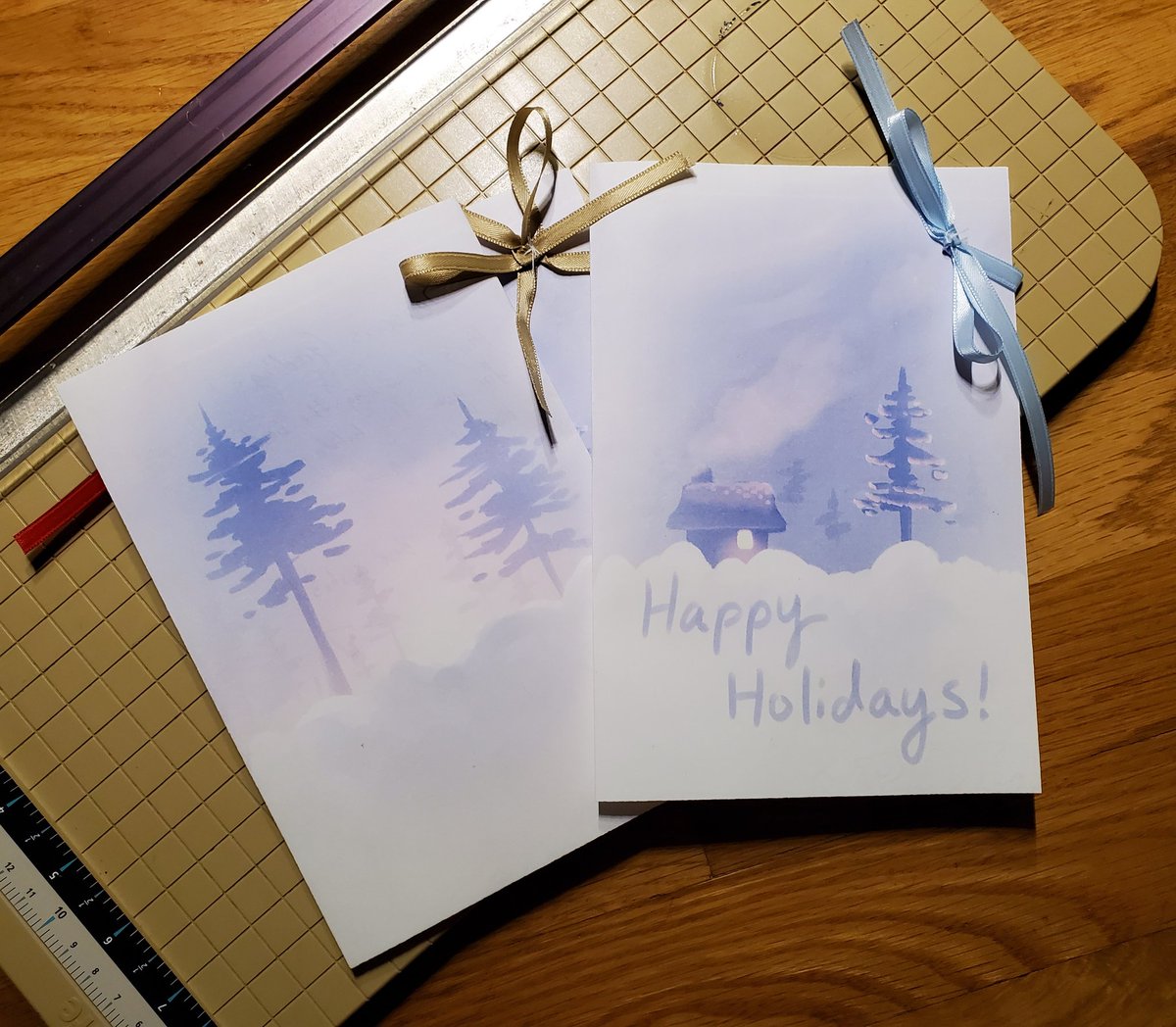 gemhunter178's tweet photo. Got these cards ready for the #HolidayCardProject2019!
They will be shipped over later today and hopefully they will cheer some people up!
Same print on the outside, but I added some personalization on the inside and topped it with a ribbon!
#holidaycards #myart https://t.co/p9oRPVvbPQ