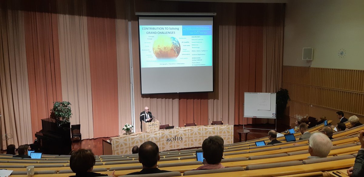 Akateemikko <a href="/MarkkuKulmala1/">Markku Kulmala</a>: Ilmasto muuttuu. Se ei ole mielipidekysymys, mutta jos epäilee, kannattaa kiinnittää huomio biodiversiteetin vähenemiseen. <a href="/SEN_ERF/">Ekumeeninen Neuvosto</a> #sofiailmastoforum #ilmastonmuutos