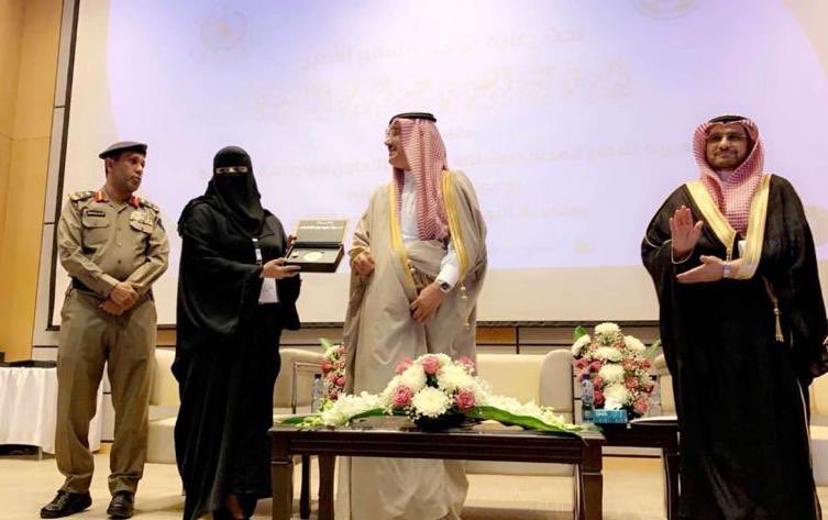 AjaweedVOL's tweet photo. فريق #أجاويد_السعودية يشارك بالمعرض الخاص باليوم العالمي للتطوع ٢٠١٩ في جامعة المعرفة بتنظيم #المديرية_العامة_للدفاع_المدني ..وسمو محافظ الدرعية يكرم الفريق ضمن ٦ فرق أخرى مشاركة https://t.co/0uiTBFoAsF